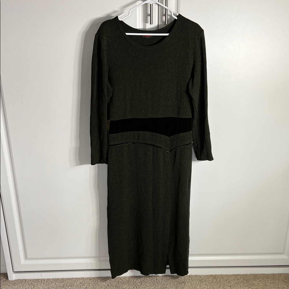 Vintage Classic Green Long Sleeve Midi Dress